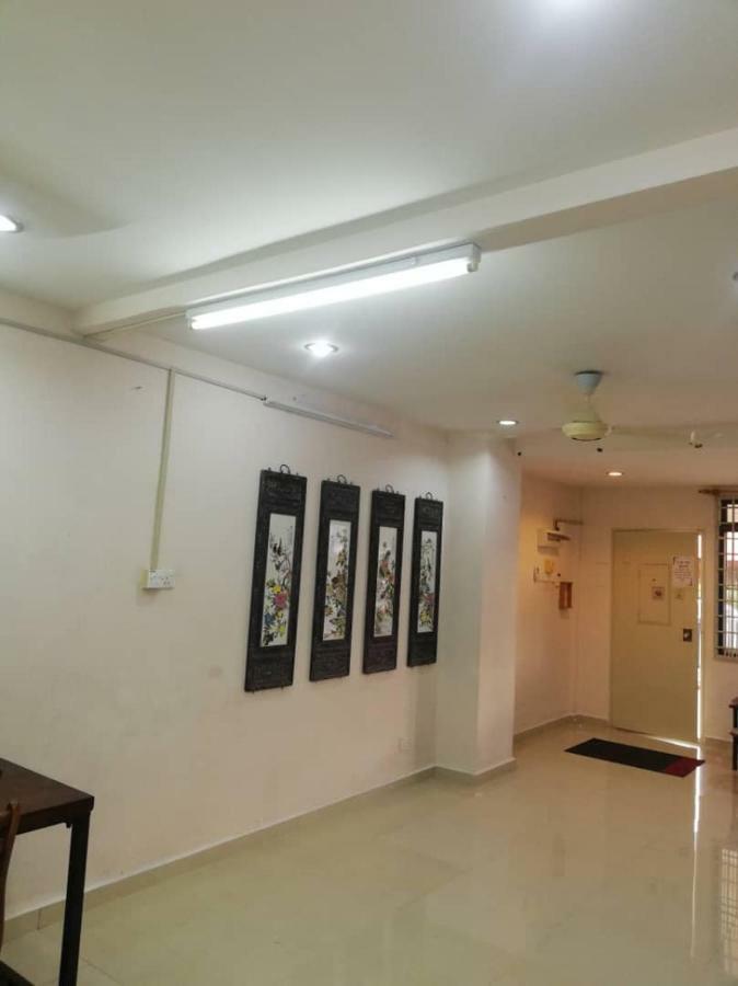 Sweethome For Travelers Seremban Exterior photo